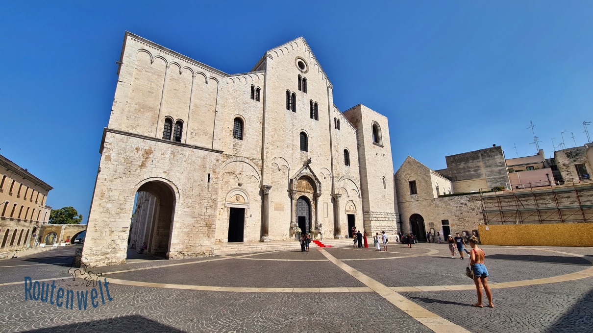 Tipps für Bari Sehenswürdigkeiten - Basilica San Nicola